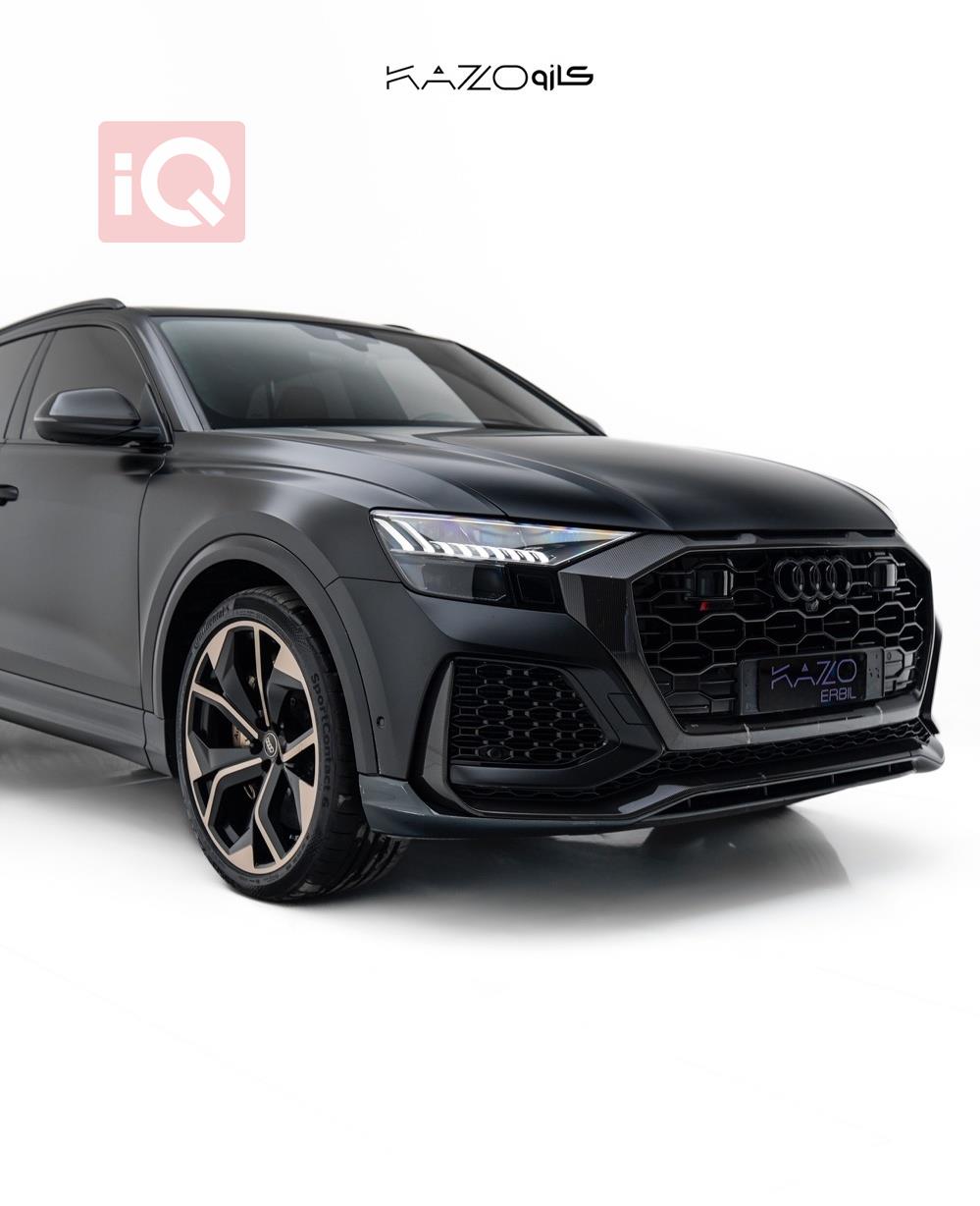 اودي RSQ8